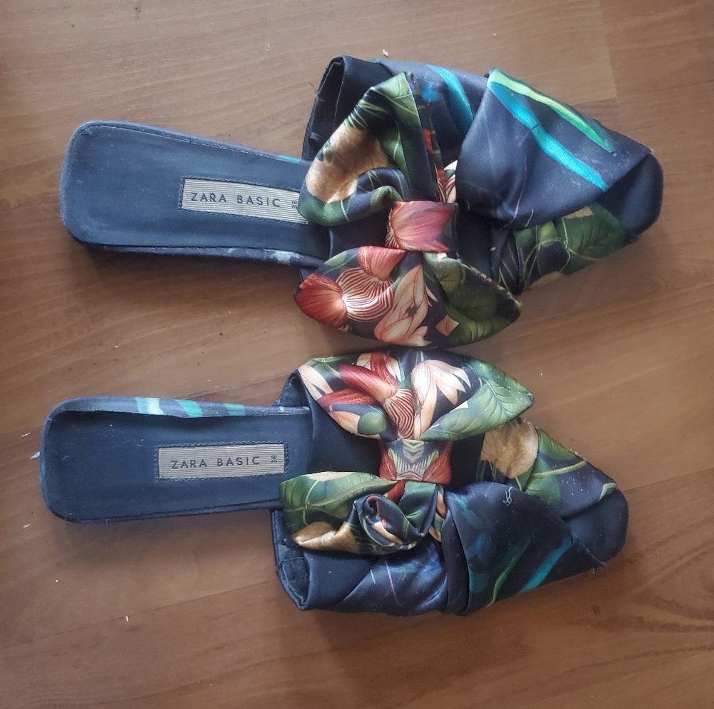 Zara bow multi colored slippers size 38